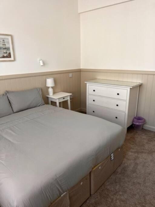 73 George Street. Appartment 2 奥本 外观 照片